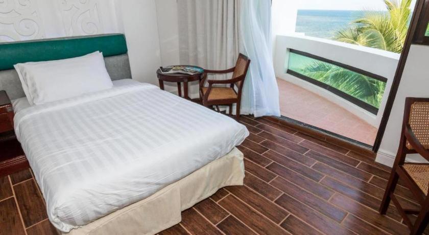 Vitalis White Sands Vigan Exterior foto
